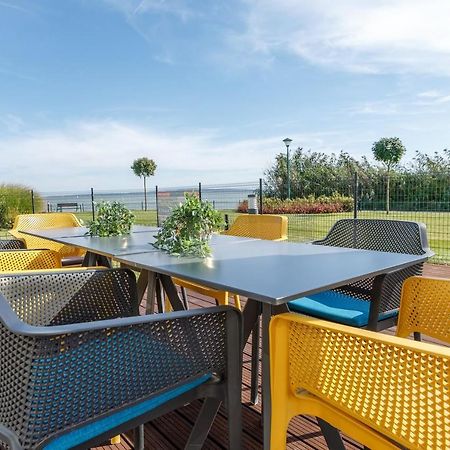 Royal Cafe Apartman 凯斯特海伊 外观 照片